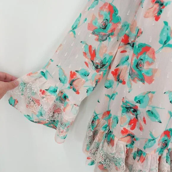 Kaari Blue Sz L Multi Pink Floral Santorini 3/4 Sleeve Ruffle Front Tie Top Lace - Picture 5 of 13